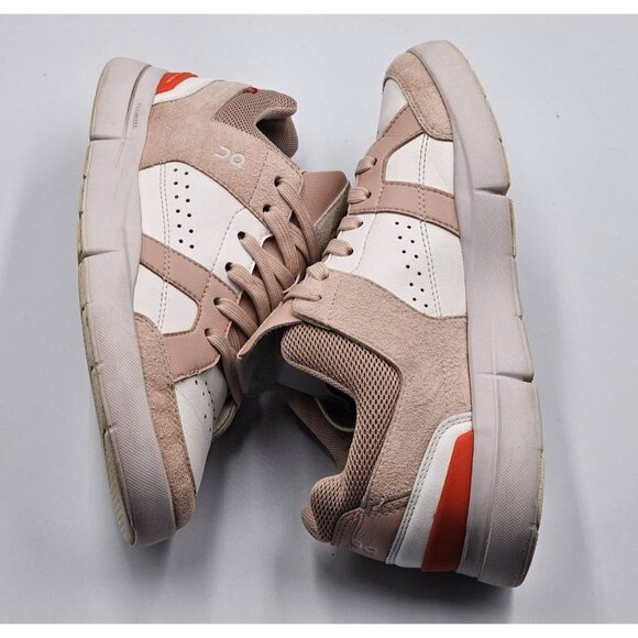 On Women's Mauve White Suede Leather On The Roger Clubhouse Sneakers Sz 7.5 2959 - Picture 12 of 16